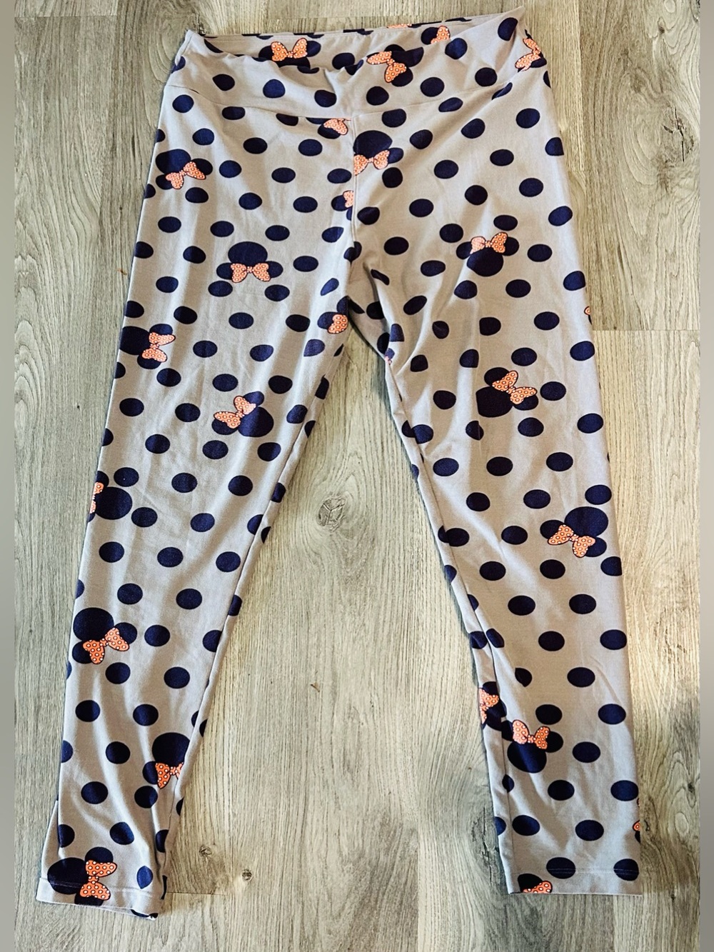 Lularoe Minnie Mouse Purple Polka Dot Tall & Curvy